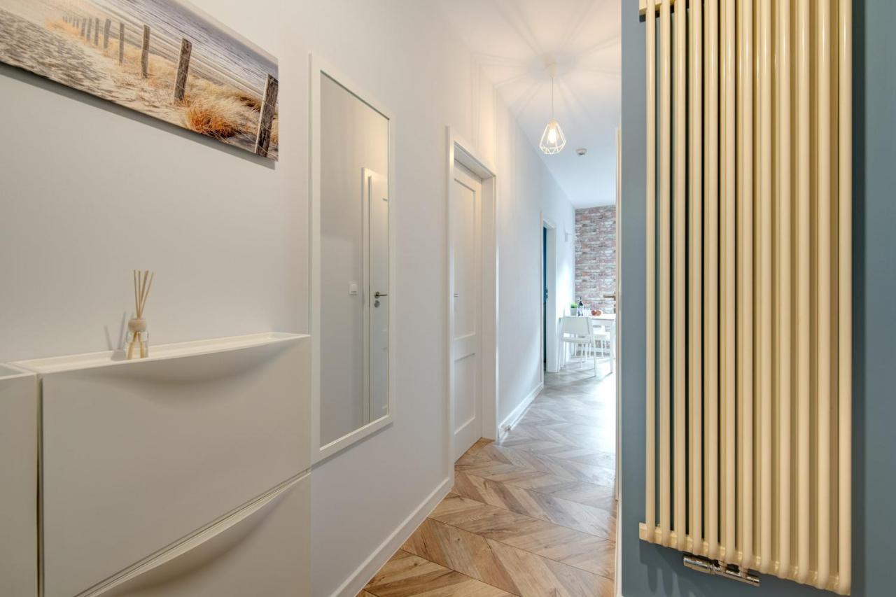Apartment Dom & House - Quattro Colori *
